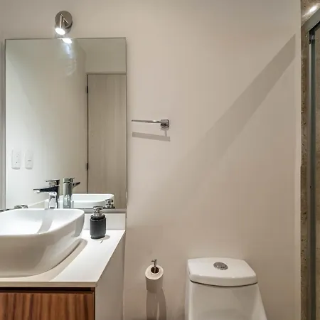 Bright 1 Bd With Balcony Holiday home *