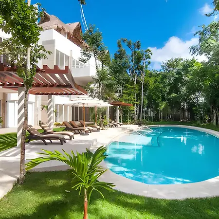Luxury Penthouse W-jacuzzi In The Heart Of Tulum