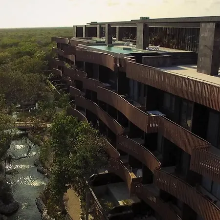 Apartment 2br Private Pool - Closest To - Sea View Rooftop Pools *