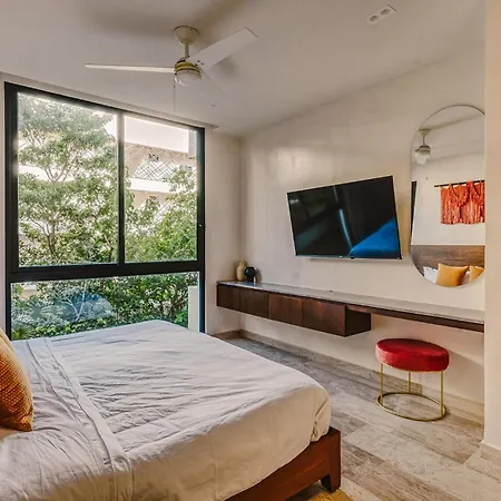 Apartment Deluxe Design 3br With Pool, Spa, Gym, Kids Area