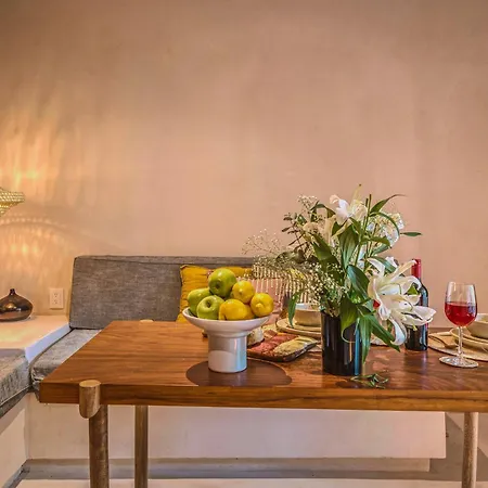 Apartment Magic Loft With Yoga Classes, Pool, Gym, Fast Wifi
