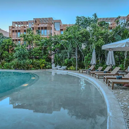 Apartment Magic Loft With Yoga Classes, Pool, Gym, Fast Wifi *