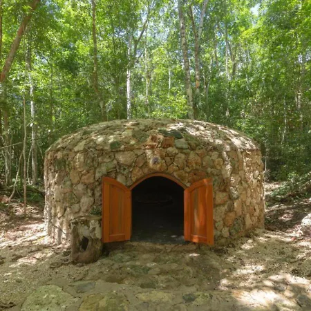Amaite Geodesic Domes *