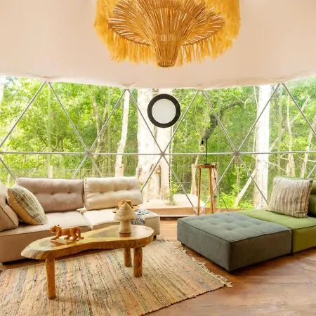 Luxury tent Amaite Geodesic Domes *