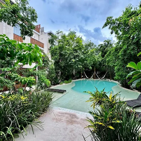 2 Bed In The Heart Of La Veleta Apartment *