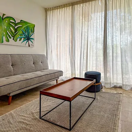 Amaka Calma By Cercana Hotel 4*