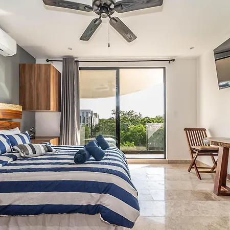 King With Balcony, Rooftop Pool In Aldea Zama,