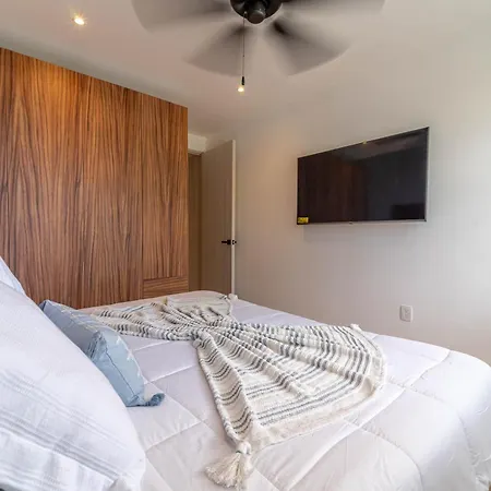 Lux 2 Bd With Swim Up Pool, Gym In Aldea Zama Holiday home *