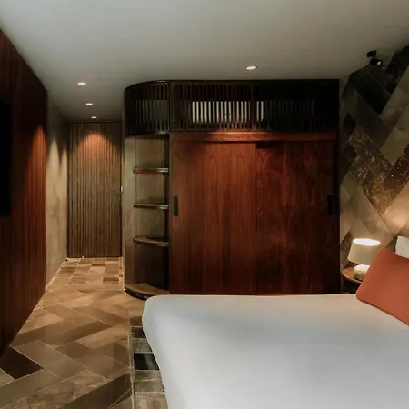 Apartment Barneys New York Luxury Orange *