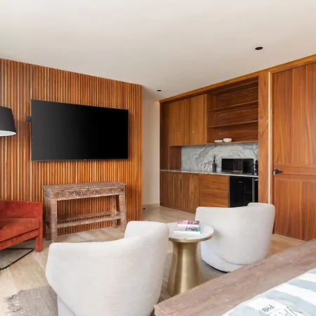 Hermoso Penthouse En Aldea Zama 3bedromm Apartment *