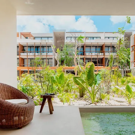 Muunek By Land Boutique Aparthotel