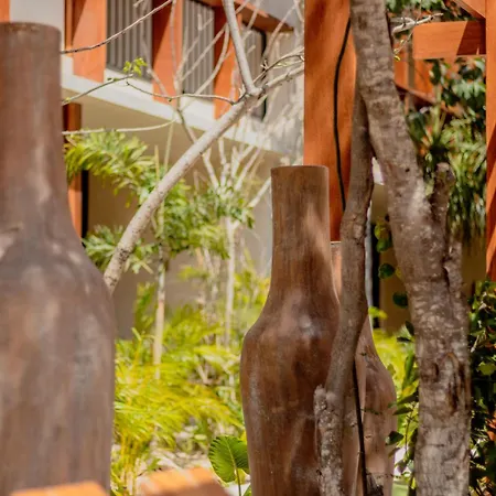 Aparthotel Muunek By Land Boutique 4*
