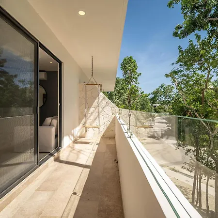 1 Bd With Private Balcony, Rooftop Pool, Gym * Tulum