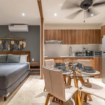 Holiday home King Studio With Balcony Rooftop Pool Gym At Lik Zama Tulum