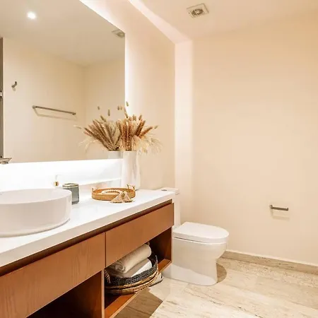 Cozy Aparment Pool View Apartment *