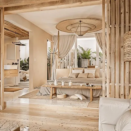 Jungle Chic - Luxury Stylish Loft W Private Hot Tub And Infinity Pool