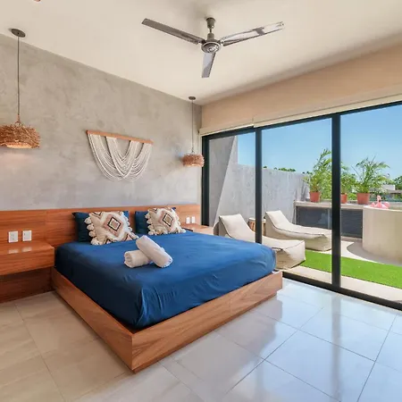 *jungle Ph W/pool, Close To Downtown & * Tulum