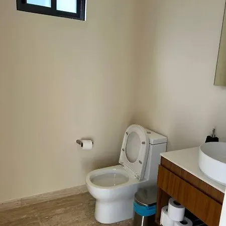 Luxury 2 Bdr - La Veleta Apartment *