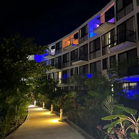 The Waves By Bnb Experience Hotel