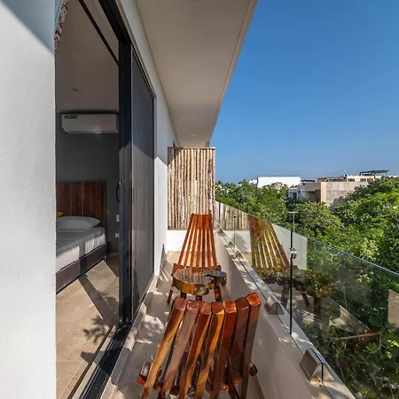 With Private Balcony, Rooftop Pool,gym Holiday home *