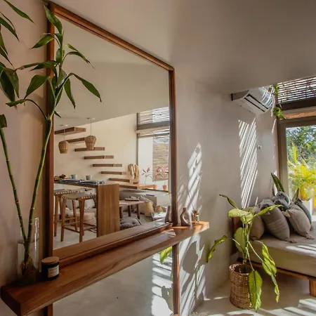Aparthotel Samiik By Arkylab 4*
