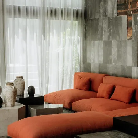 Barneys New York Luxury Orange Apartment *