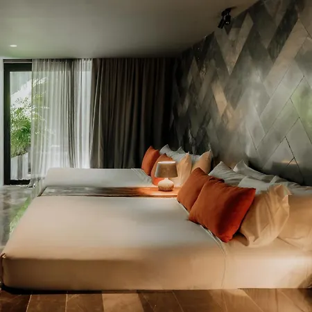 Barneys New York Luxury Orange Apartment Tulum
