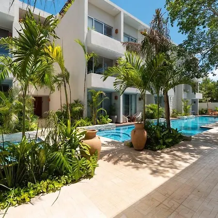 Nhoa 205a Lux 2br Pool View In Aldea Zama