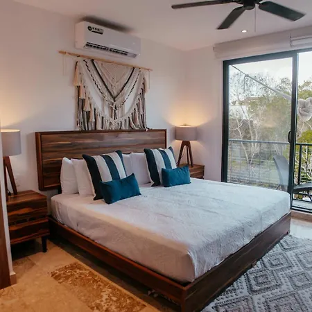Loft Boho In With Pool & Gym *