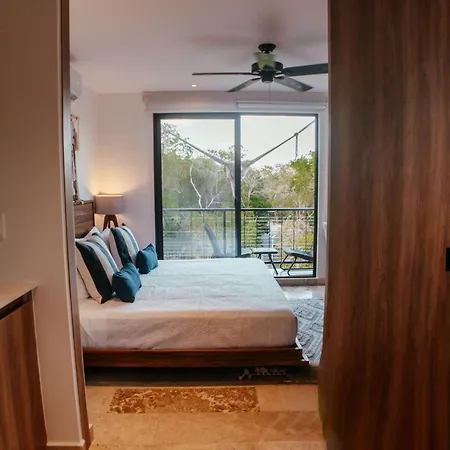 Apartment Loft Boho In With Pool & Gym *