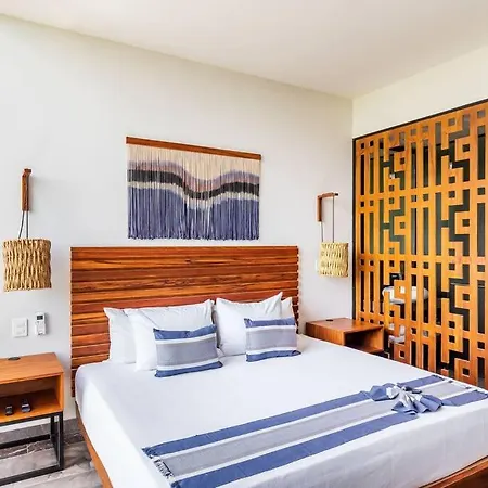 Iik Luxury By Spot Apartment