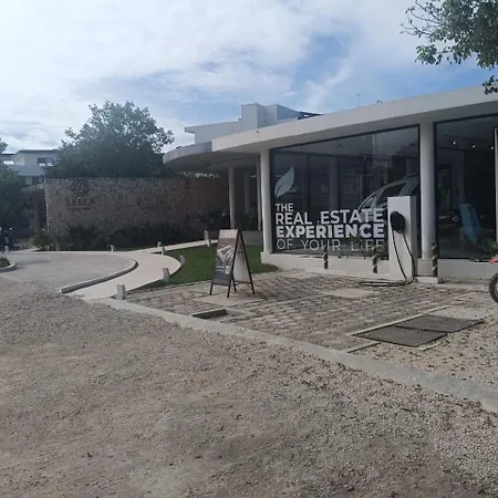 Aparthotel Luxury Park Lagunas 4*
