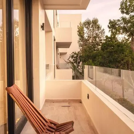 Apartment Stylish Retreat For 6, Near Everything Tulum