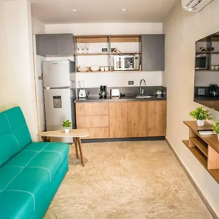 1 Bedroom In Downtown Walking Distance From Bars Apartment Tulum