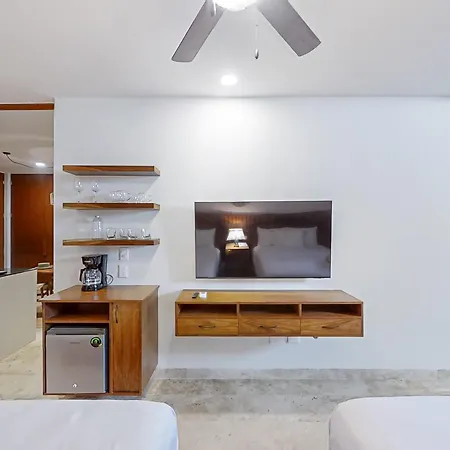 Seaside Serenity Retreat At Nhoa