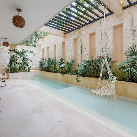 Luxe Dept Private Pool & Bbq Patio Apartment