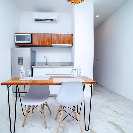 Deluxe With Private Jacuzzi *