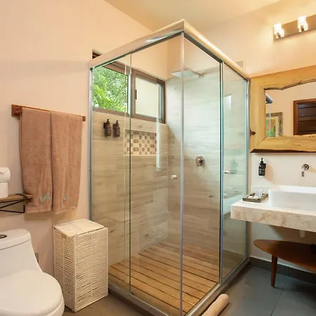 Luxury Vibes Pool With Jacuzzi Concierge 5br Villa *