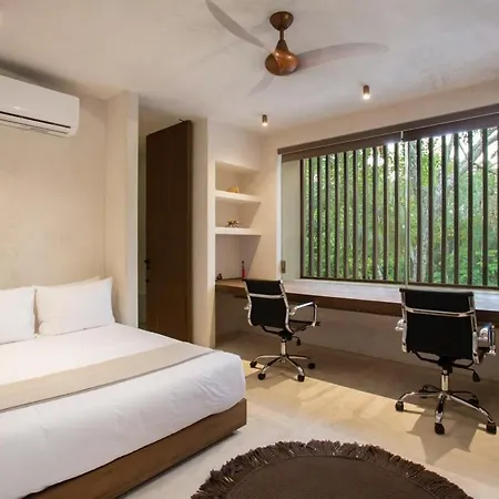 Stunning 4br, Concierge Service, Gated, Paddle Court * Tulum