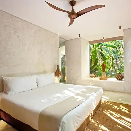Villa Stunning 4br, Concierge Service, Gated, Paddle Court *