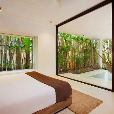 Stunning 4br, Concierge Service, Gated, Paddle Court * Tulum