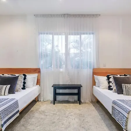 Dream 4 Bedroom Private Pool, And Serenity Holiday home Tulum