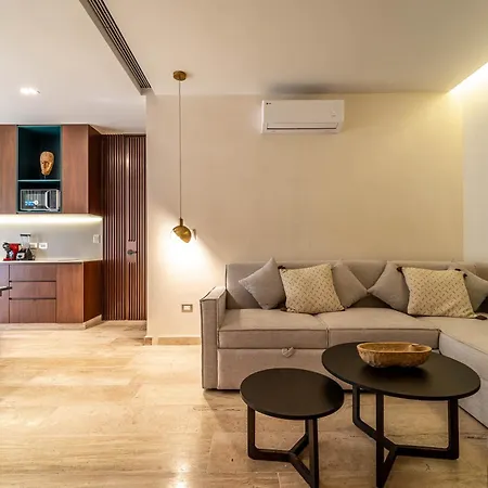 Lux 2br With Rooftop Pool, Spa, Gym, Kids Playroom #229 *