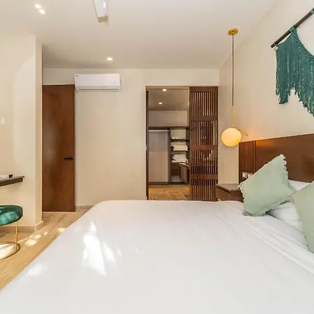 Lux 2br With Rooftop Pool, Spa, Gym, Kids Playroom #229 Holiday home *