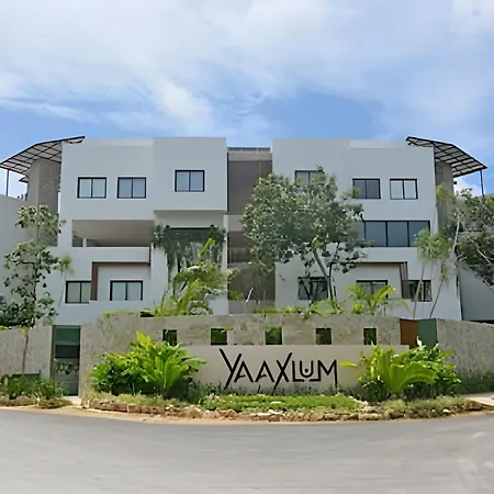 Oasis Yaaxlum * Tulum