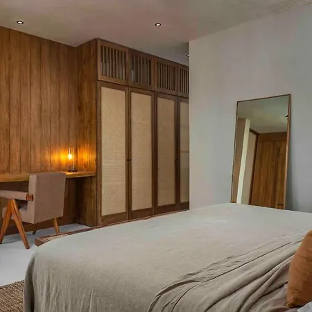Holiday home Stylish 3br With Rooftop Plunge Pool, La Veleta