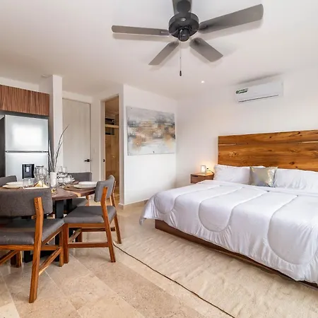 King With Balcony, Gym, Rooftop Pool Сasa de vacaciones Tulum