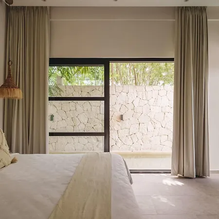 Villa Elegant 4 Bedroom Villa, Gated Access & Personalized Concierge Tulum