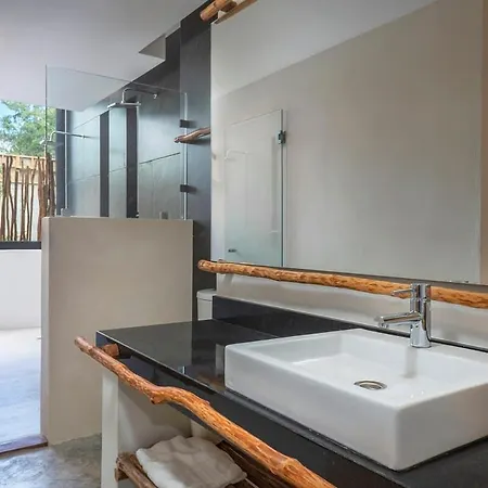 4br Jacuzzi Private Pool Gated Community Villa