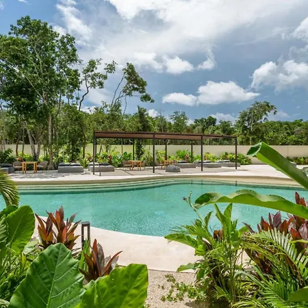 Ixmali, Jungle Avec Vue Proche De La Apartment